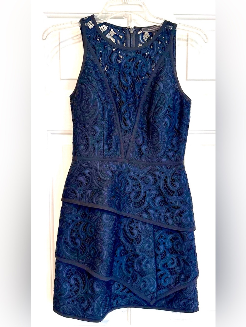 BCBGMAXAZRIA Navy Lace Dress Asymmetrical Tiered Illusion Neck Size 0 Whimsygoth - Picture 4 of 12